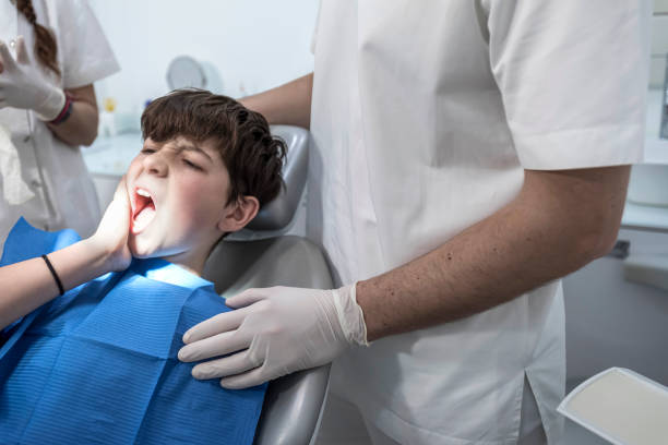 Best Dentist for Tooth Abscess  in Ephrata, WA